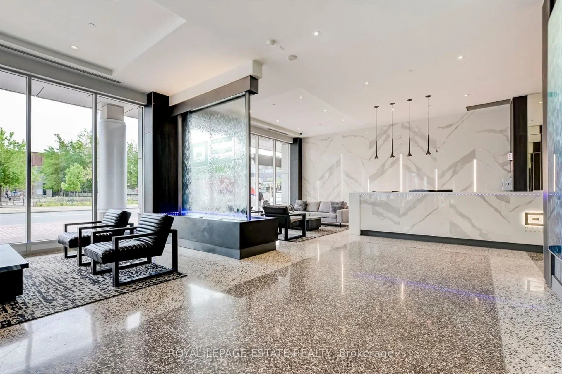 218 Queens Quay W, #402