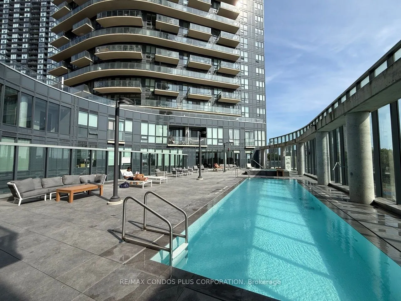 49 East Liberty Street, #1501