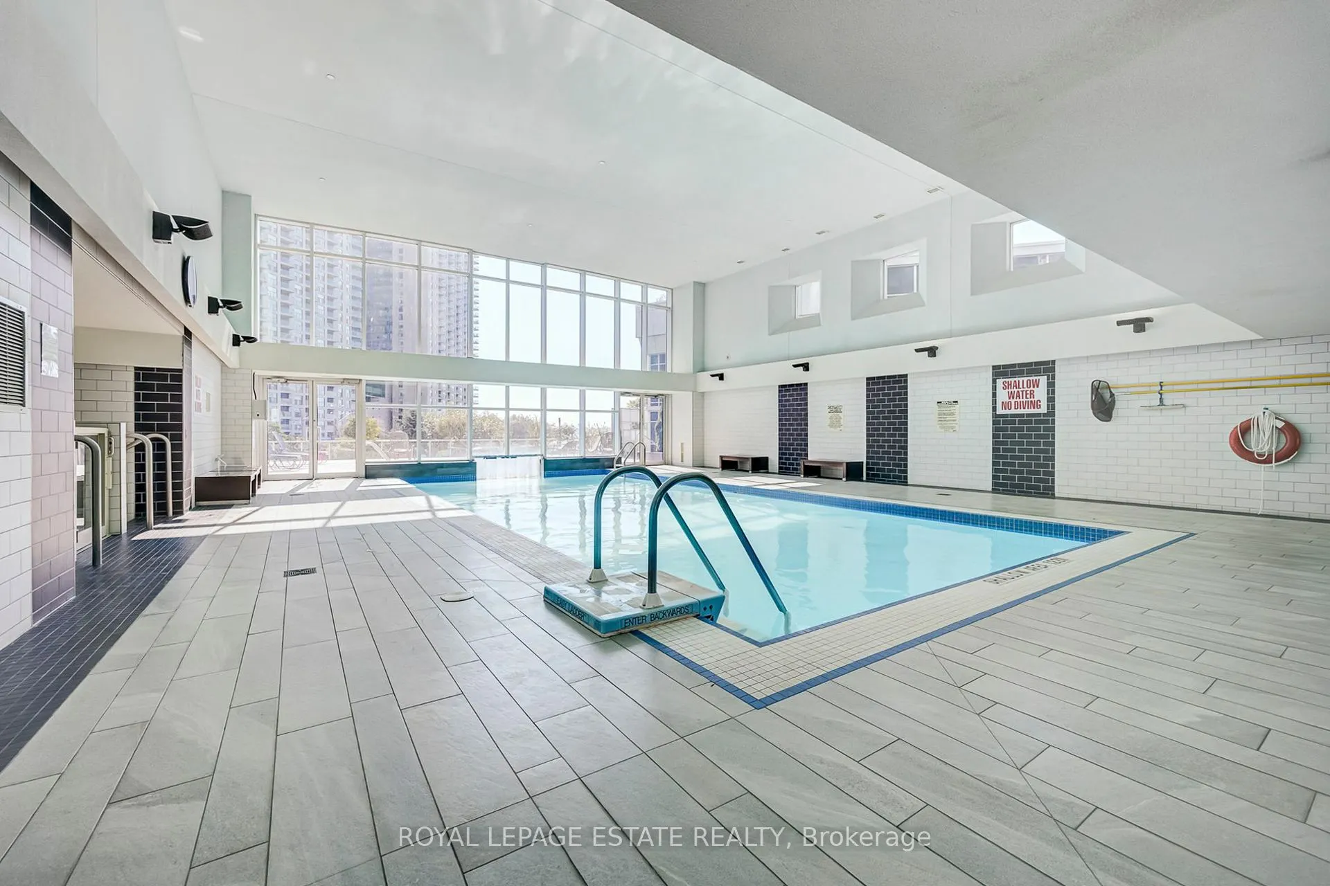 218 Queens Quay W, #402