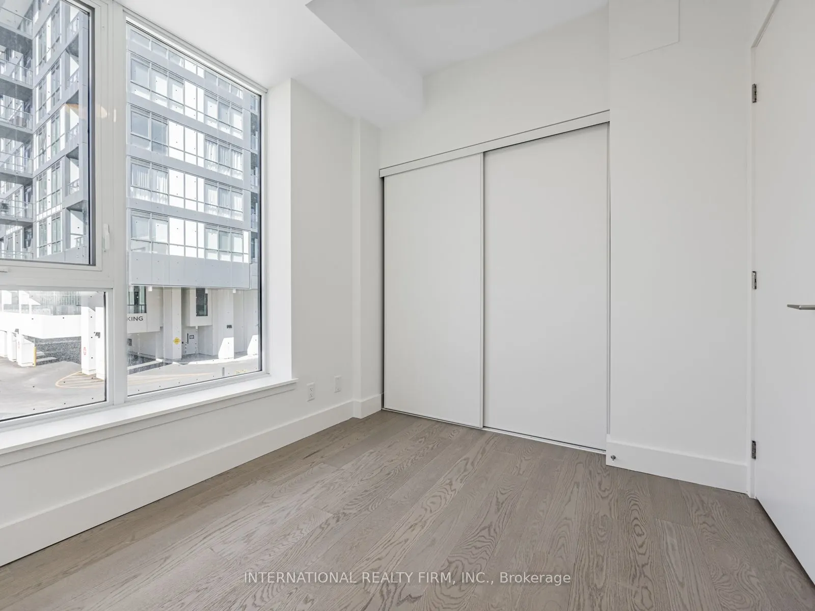 20 Dervock Crescent NW, #TH-06