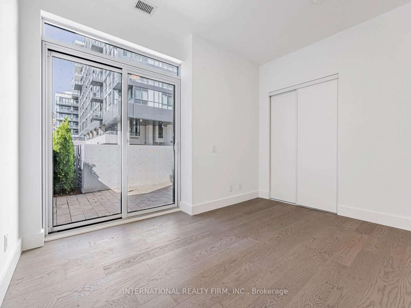 20 Dervock Crescent NW, #TH-06