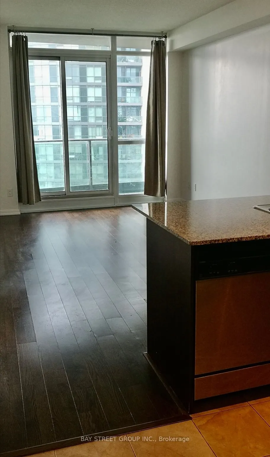 215 Fort York Boulevard, #3107