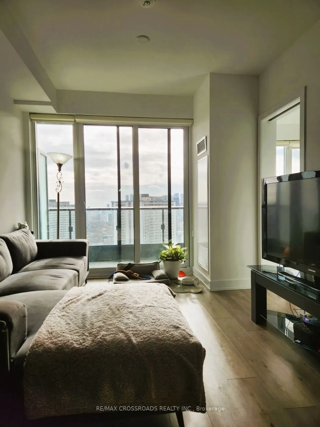 585 Bloor Street E, #2821