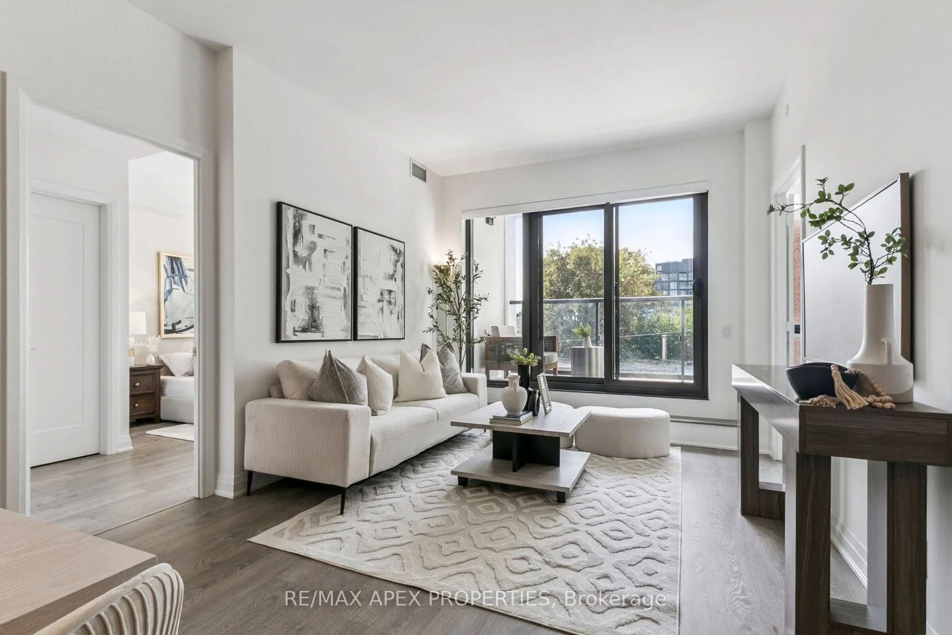 280 Howland Avenue, #317
