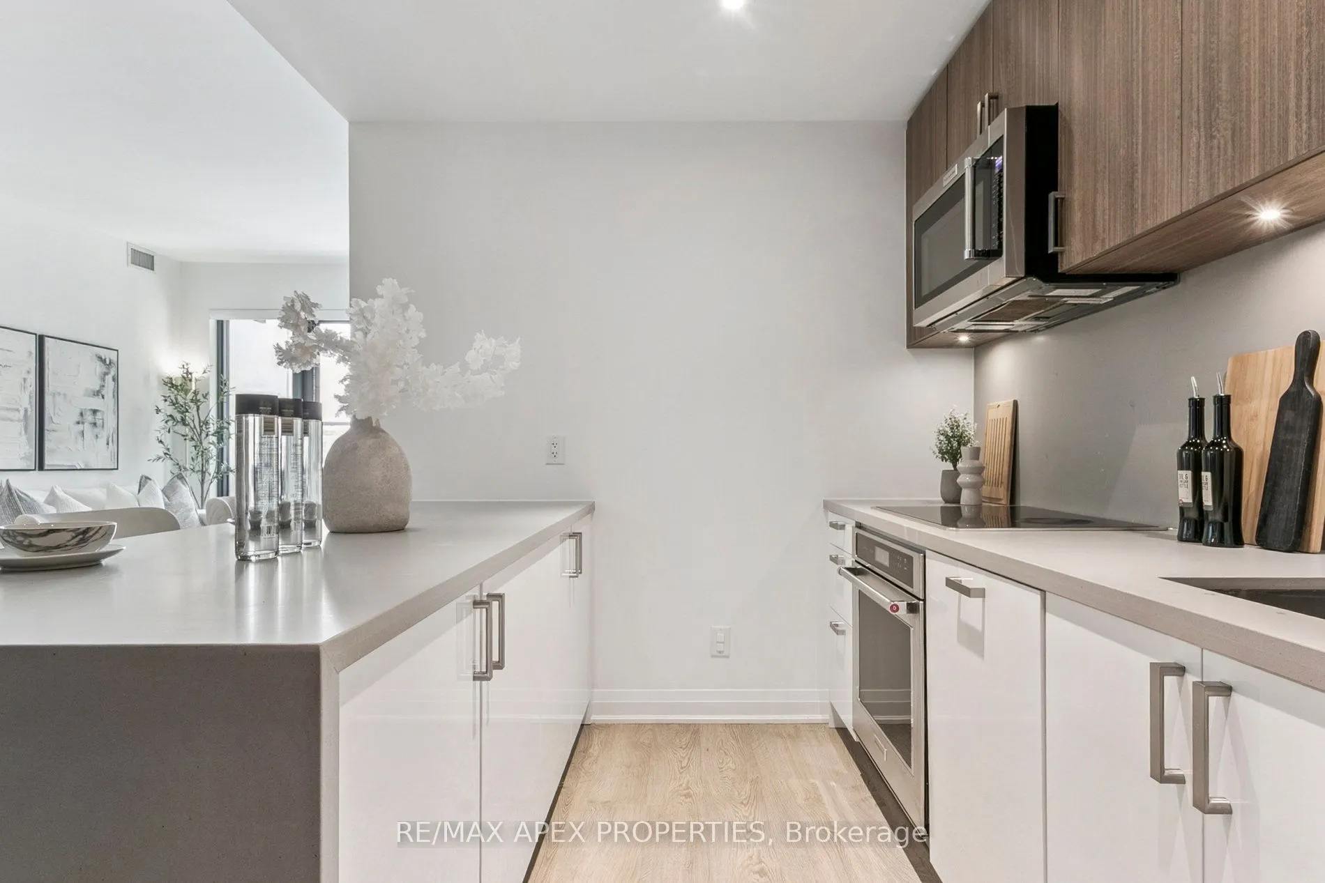280 Howland Avenue, #317