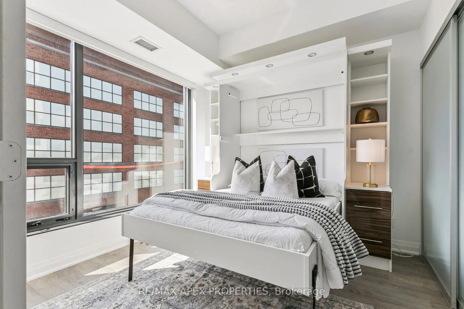 280 Howland Avenue, #317
