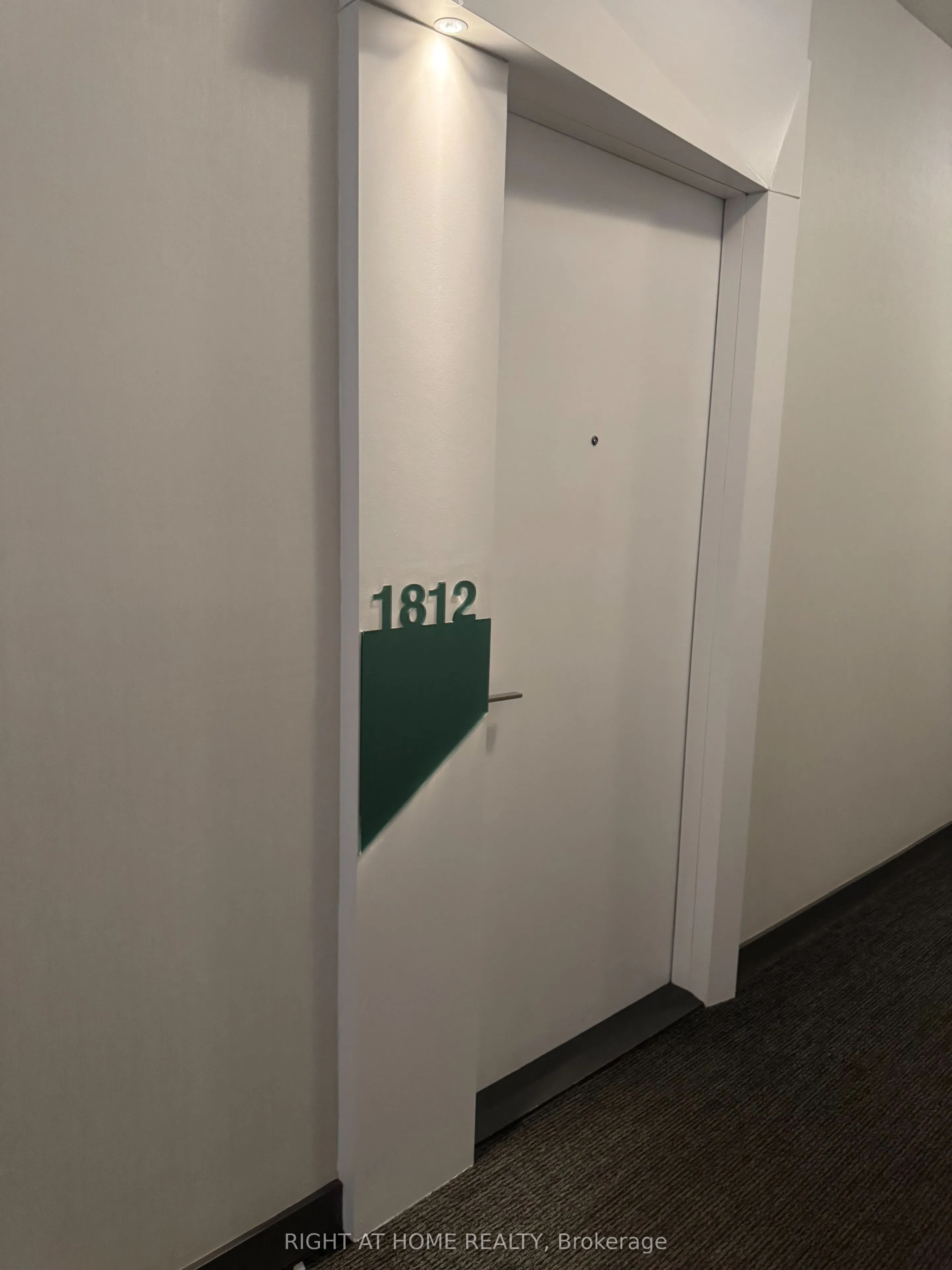 352 Front Street W, #1812
