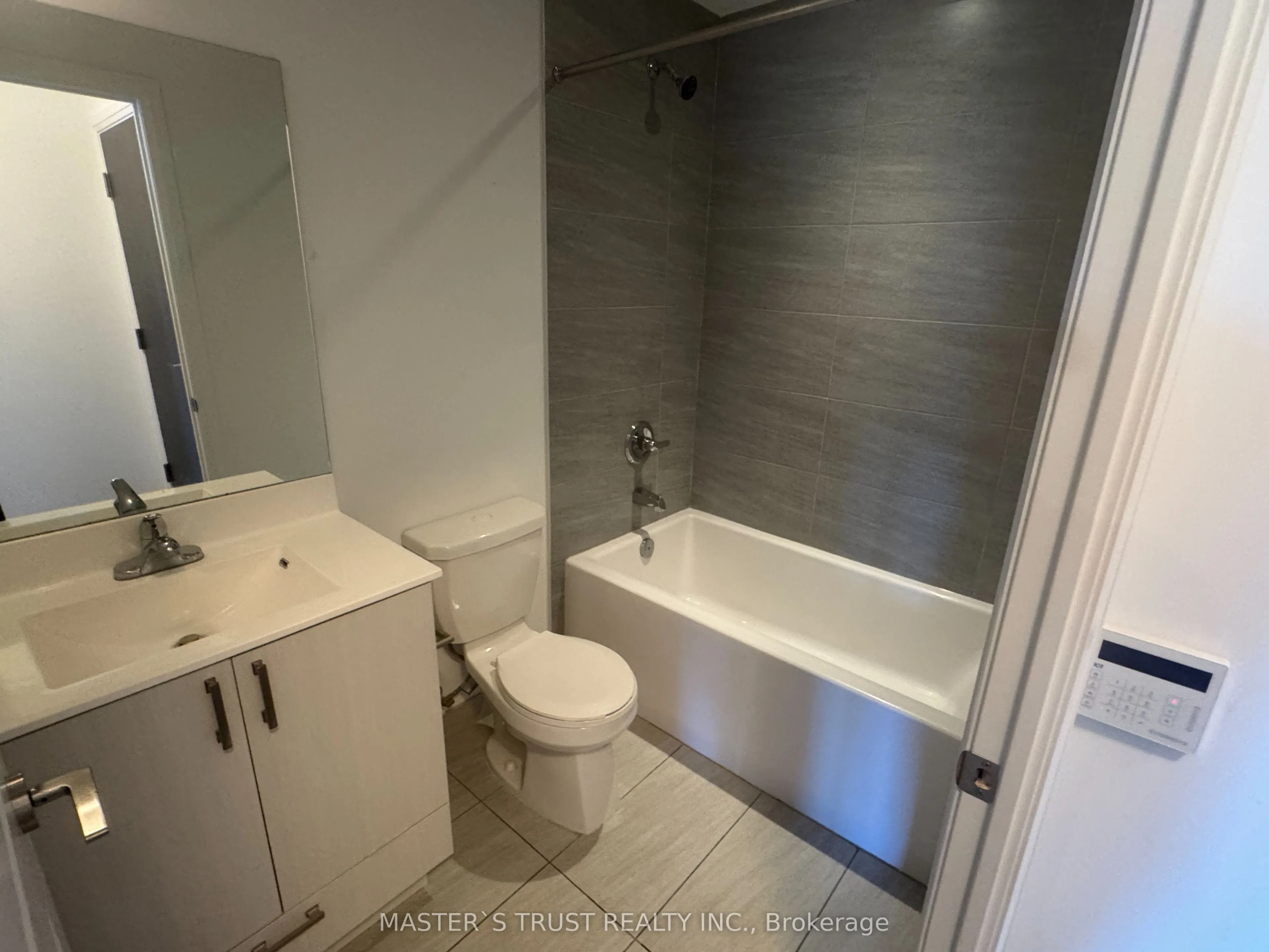 60 Ann O'reilly Road, #460