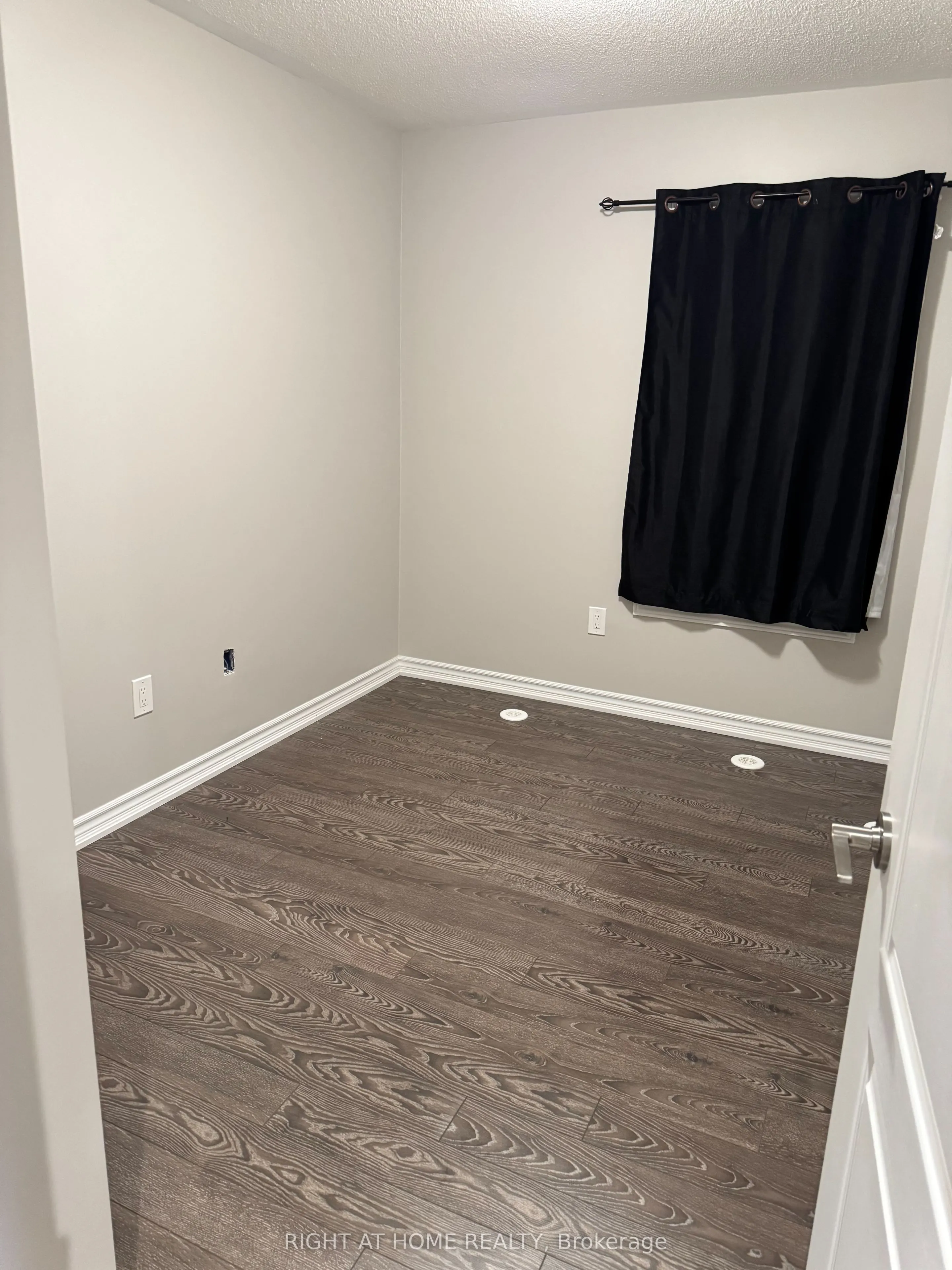 37 Drewry Avenue, #19