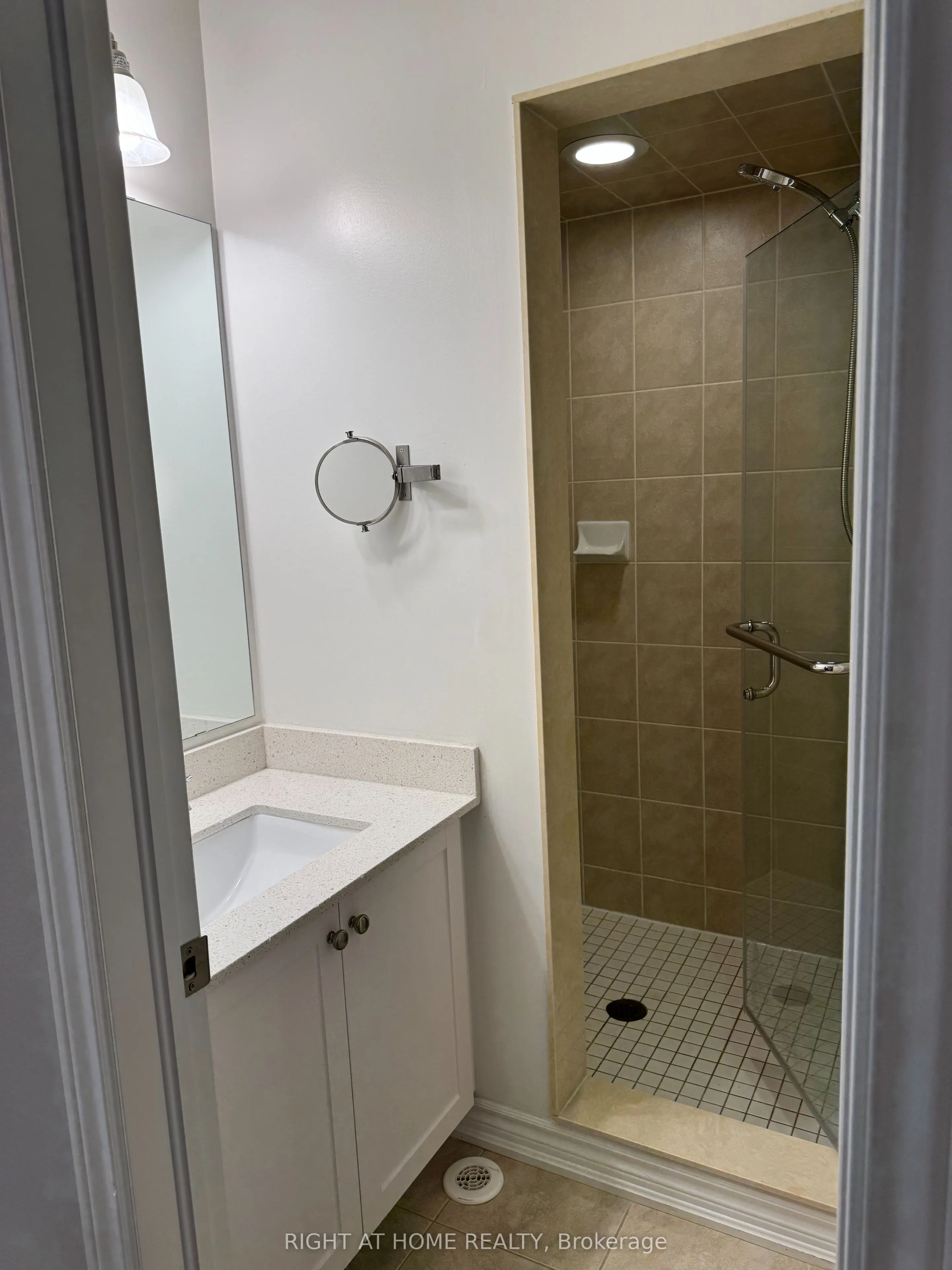 37 Drewry Avenue, #19