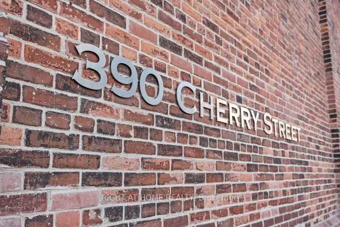 390 Cherry Street, #2501