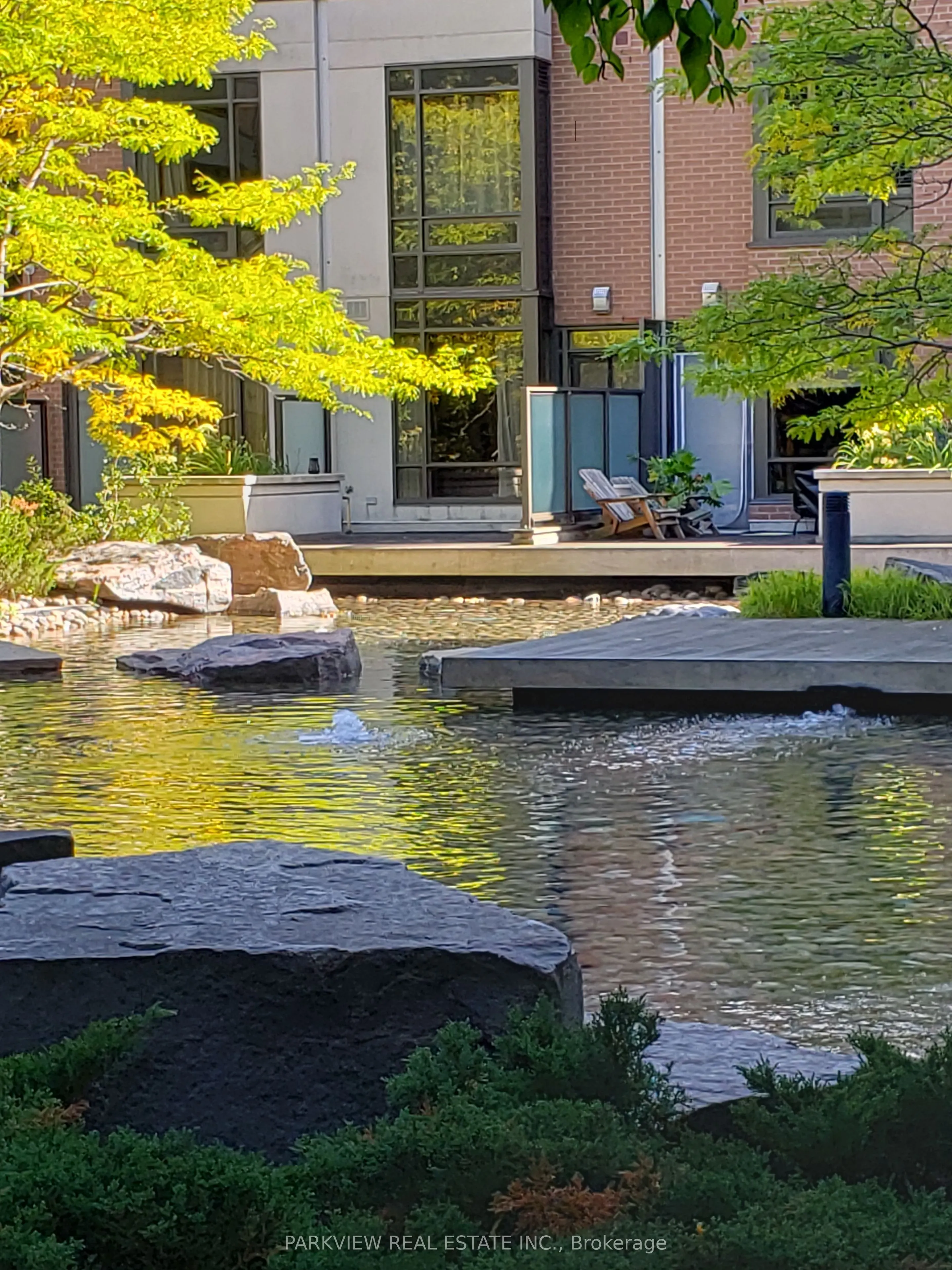 33 Sheppard Avenue E, #1006