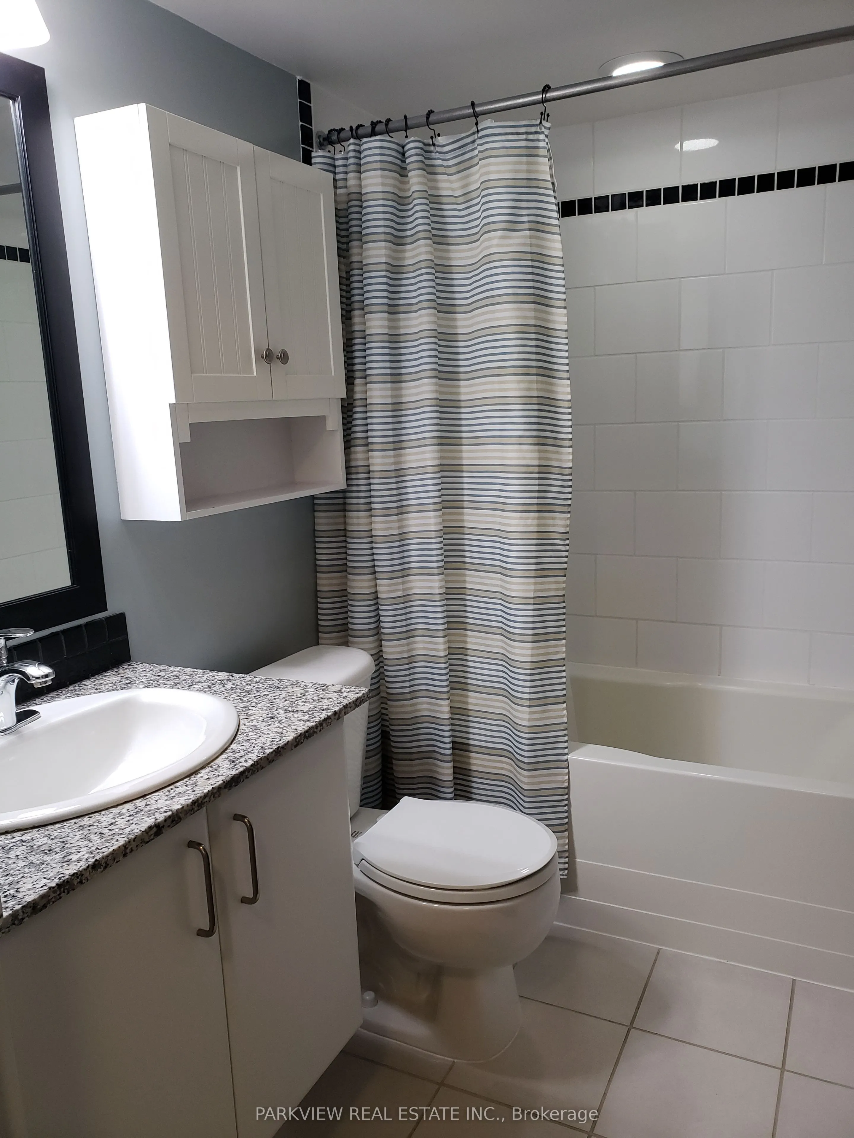 33 Sheppard Avenue E, #1006