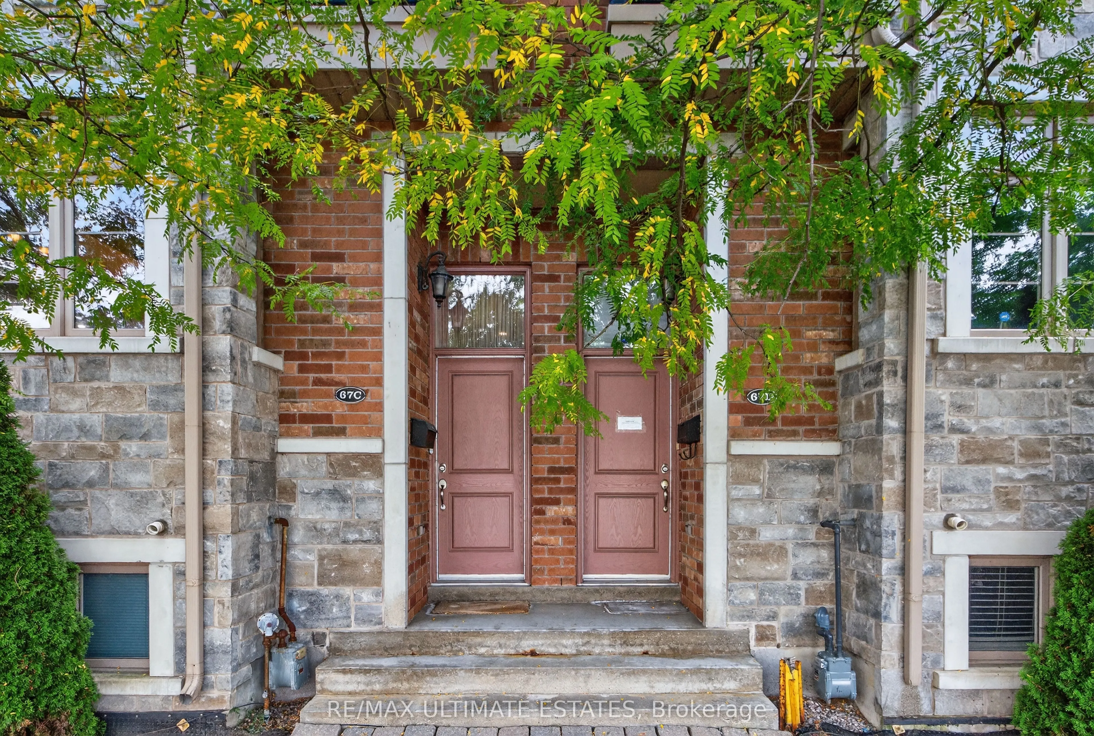 67C Finch Avenue W