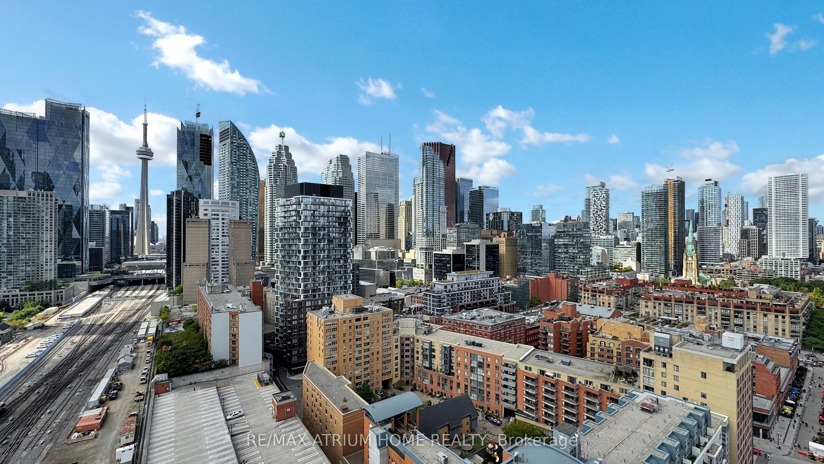 1 Market Street, #2213