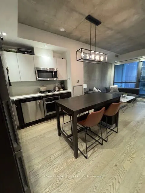 39 Brant Street, #702