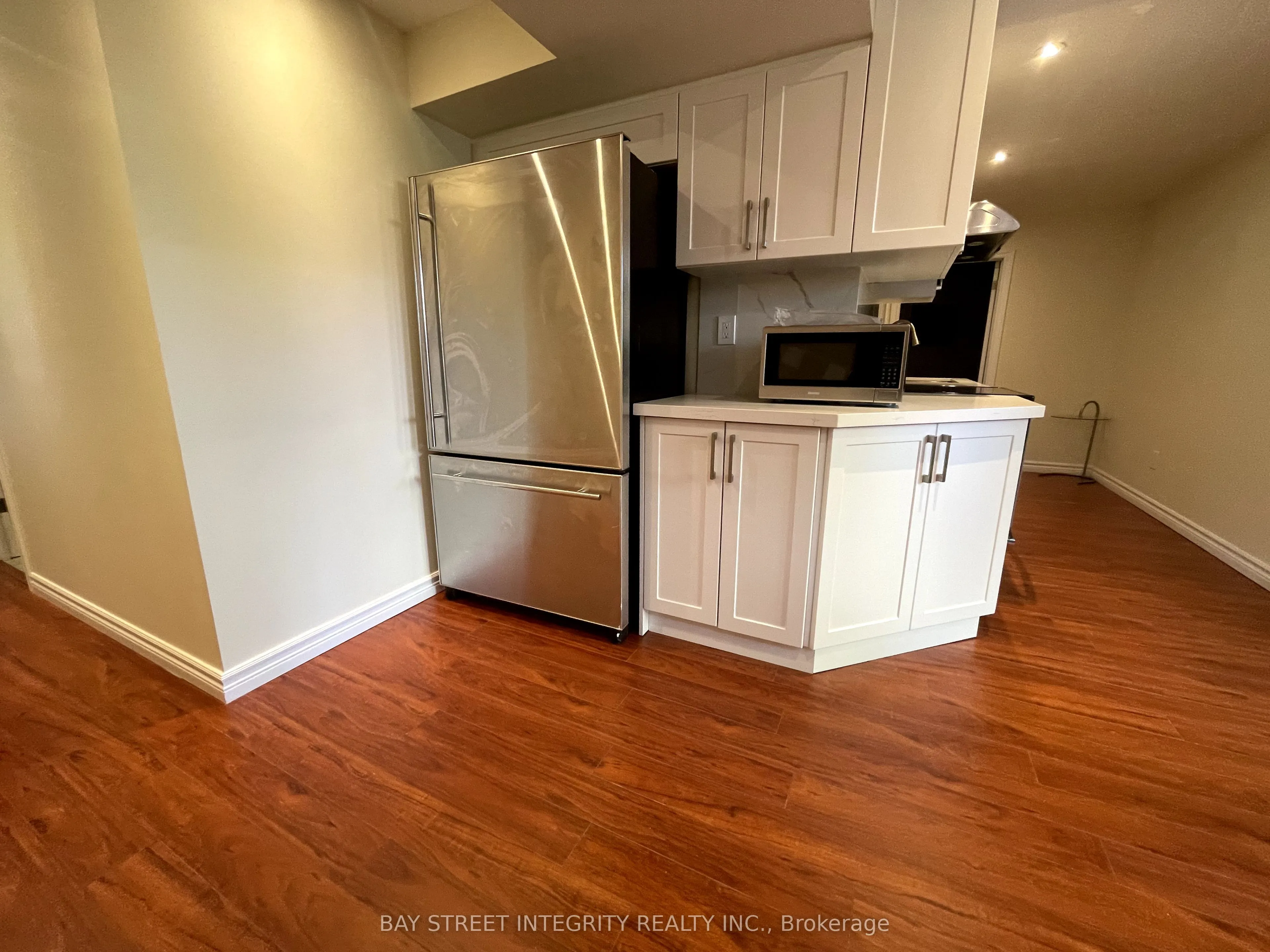 320 Drewry Avenue