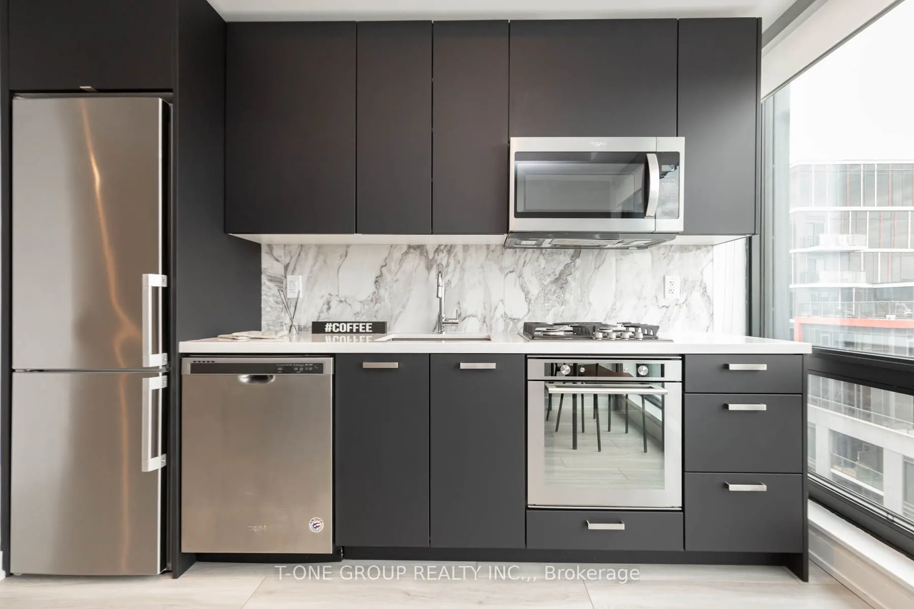 458 Richmond Street W, #1405