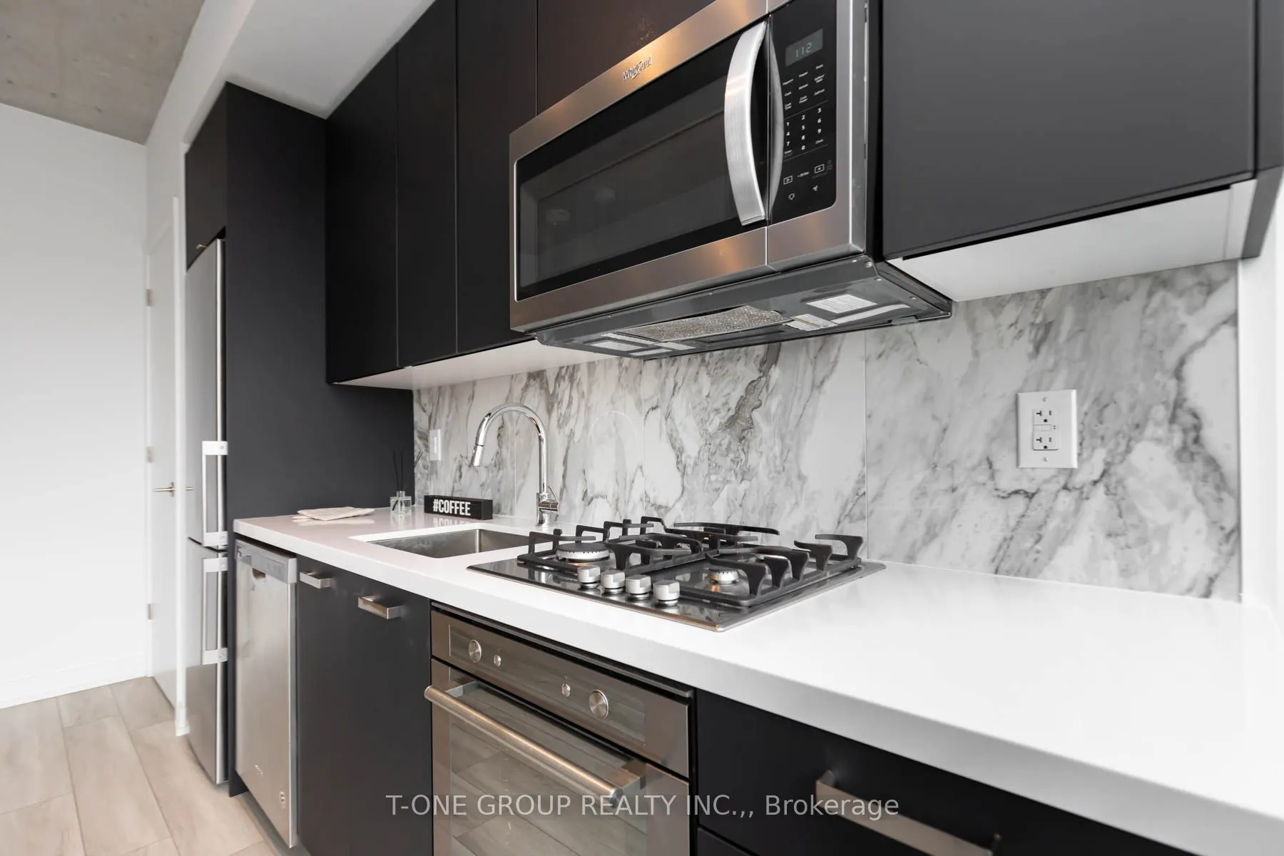 458 Richmond Street W, #1405