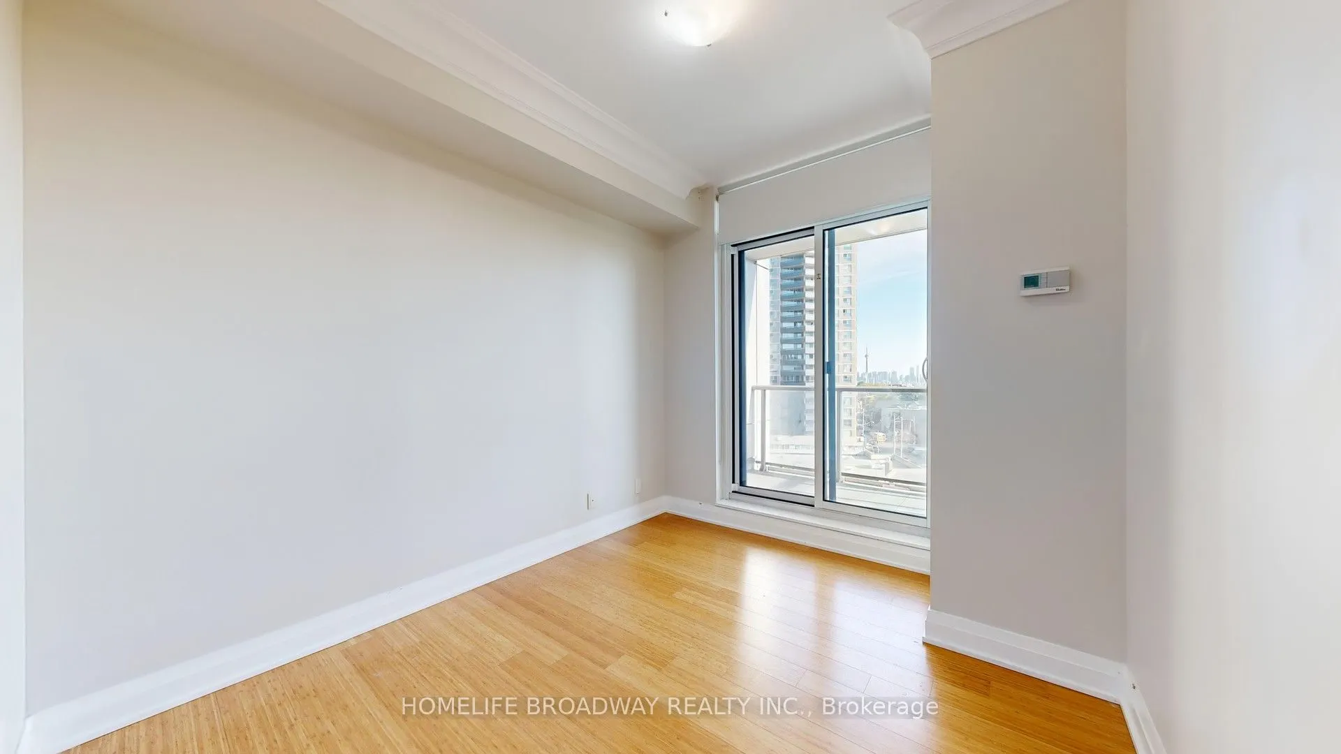 530 St Clair Avenue W, #608