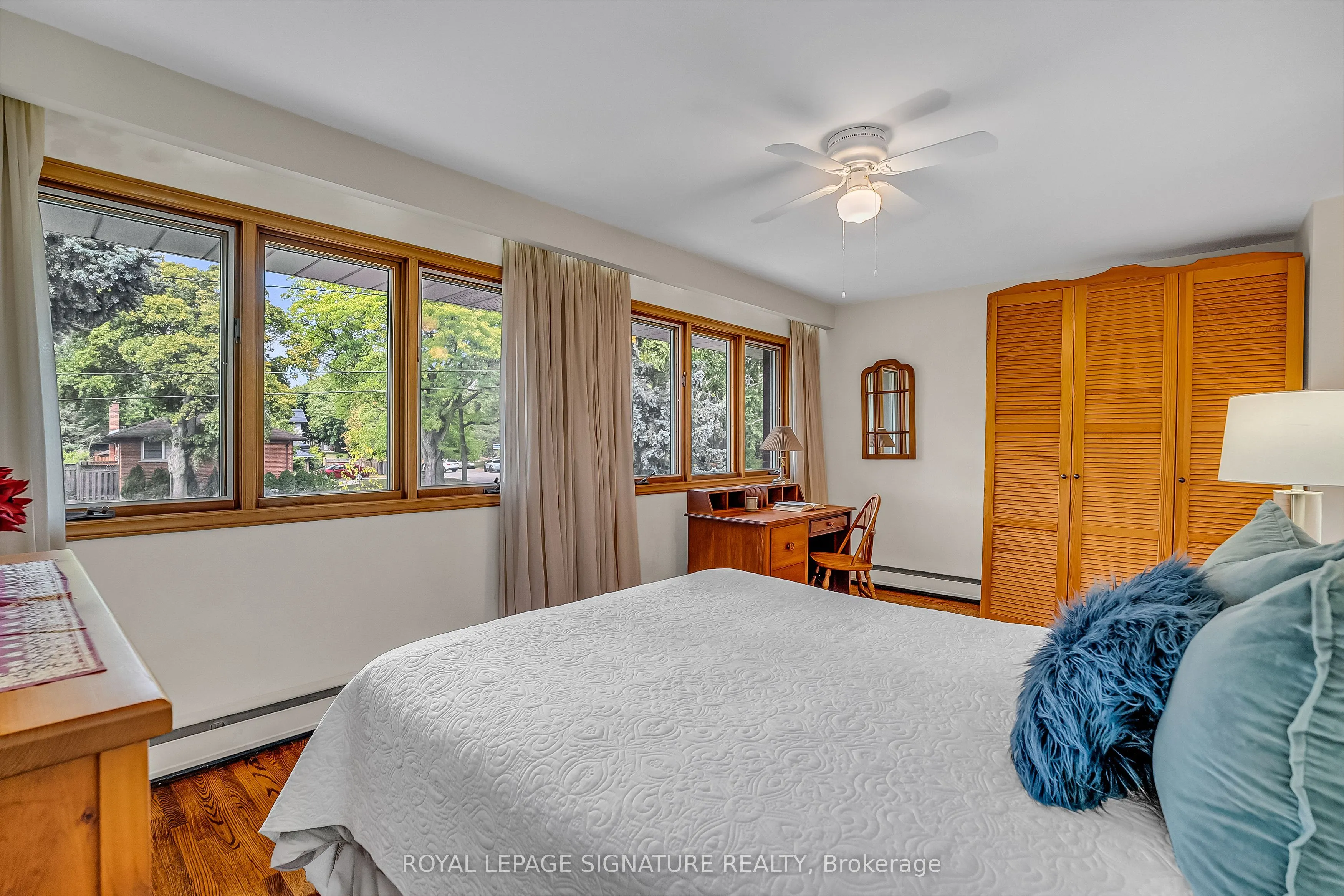 81 Broadlands Boulevard