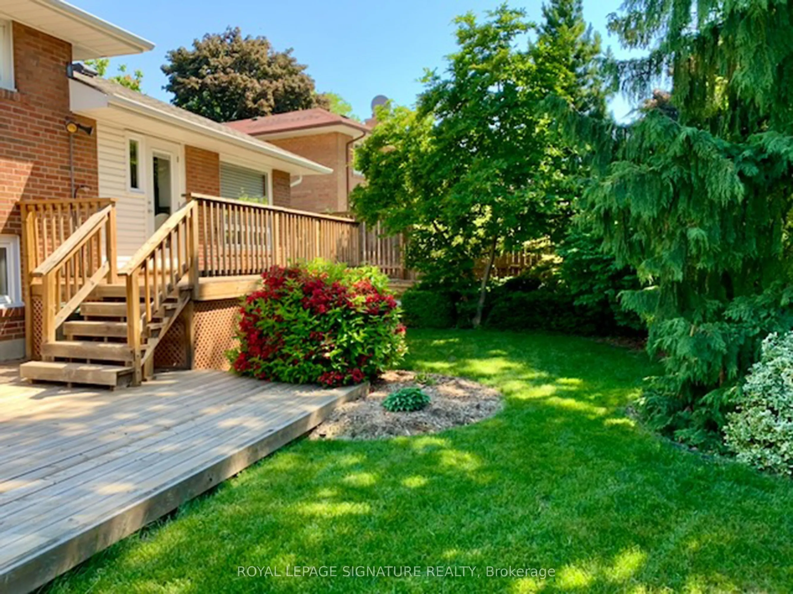 81 Broadlands Boulevard