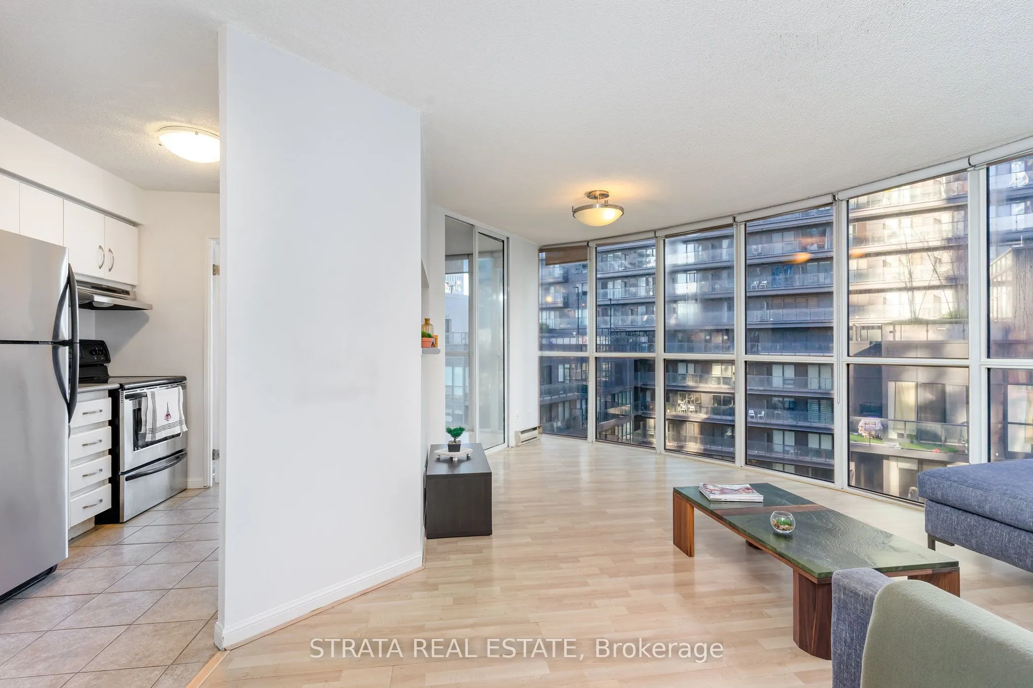 24 Wellesley Street W, #1004