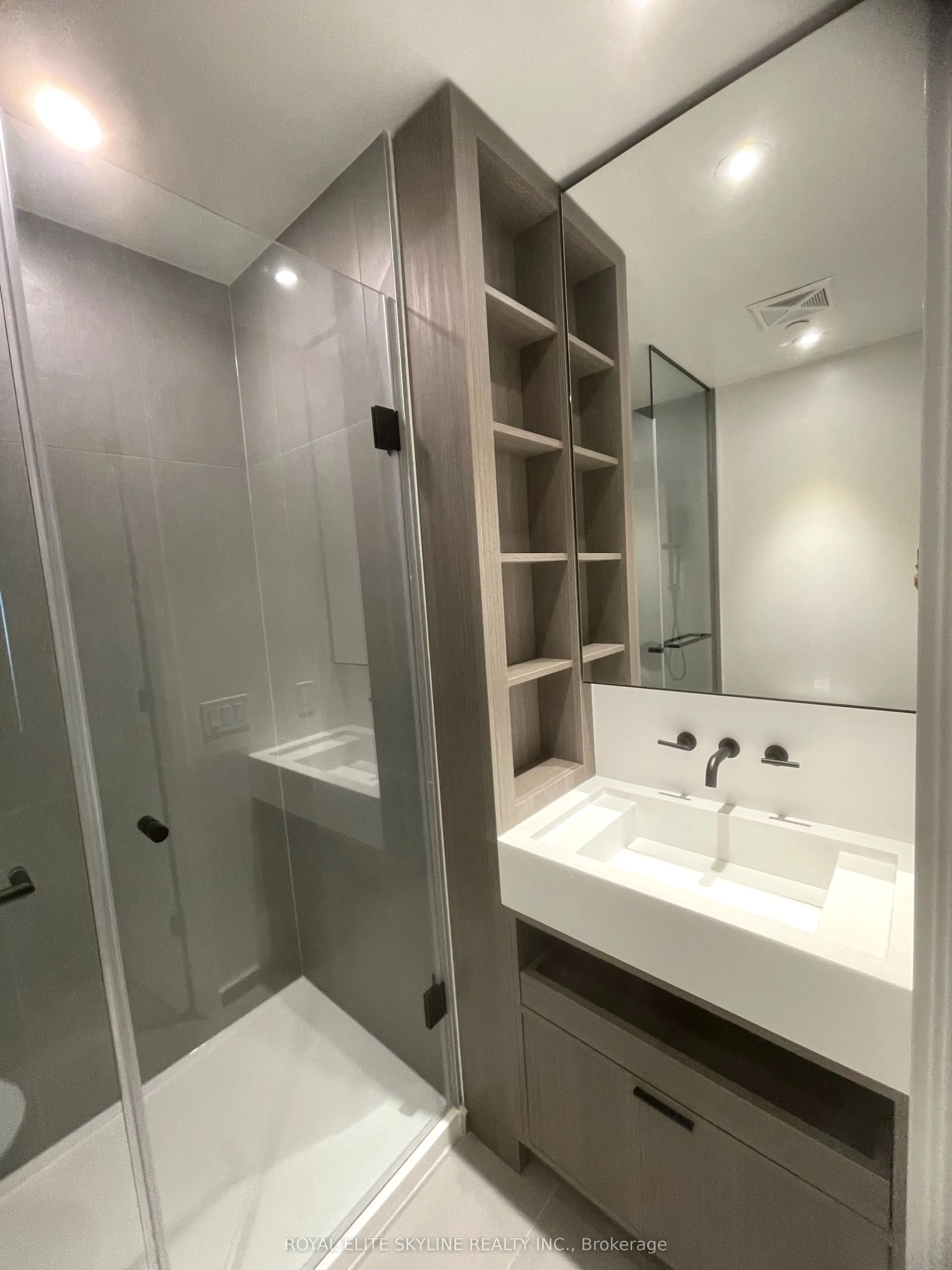 55 Charles Street E, #4302