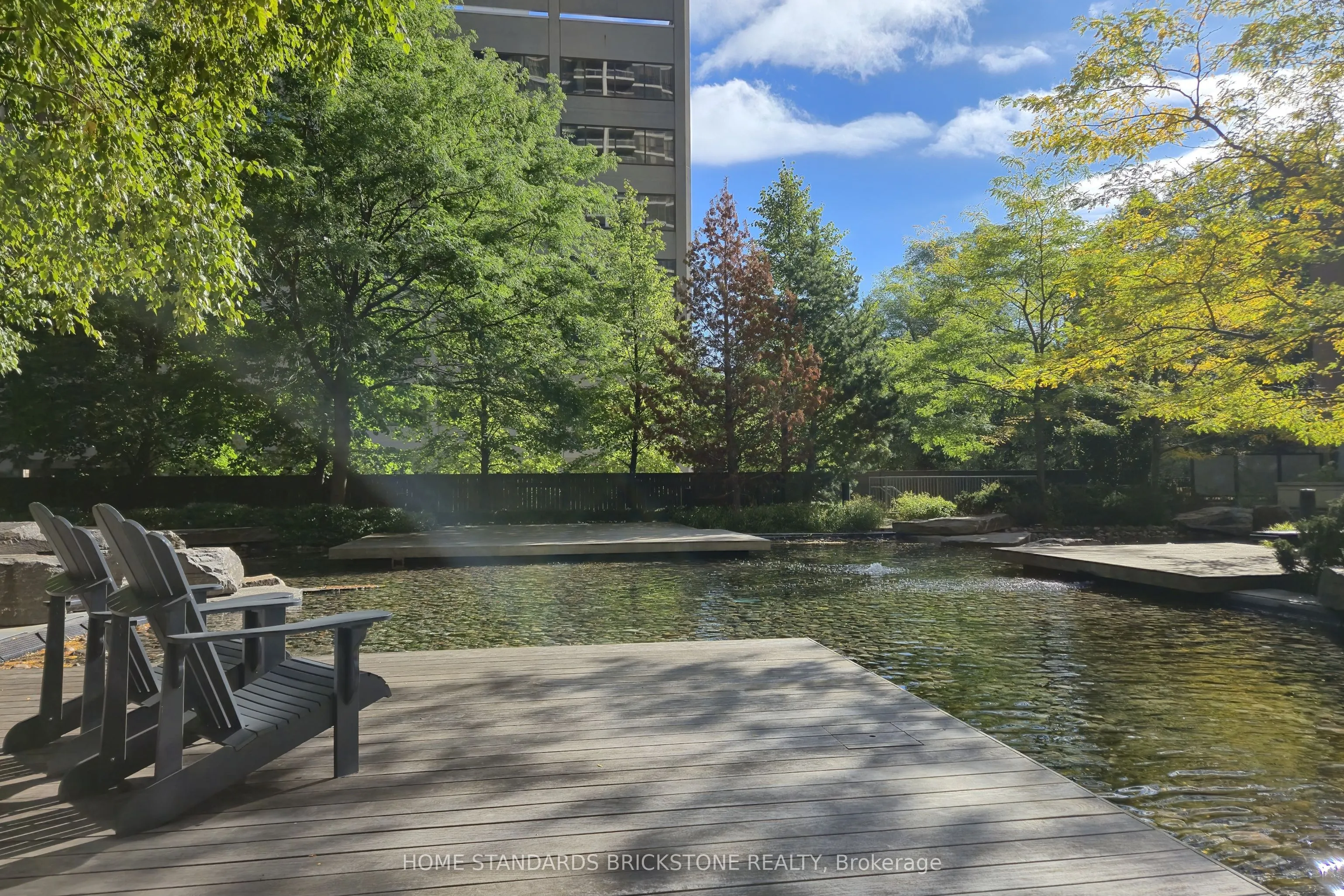33 Sheppard Avenue E, #2712