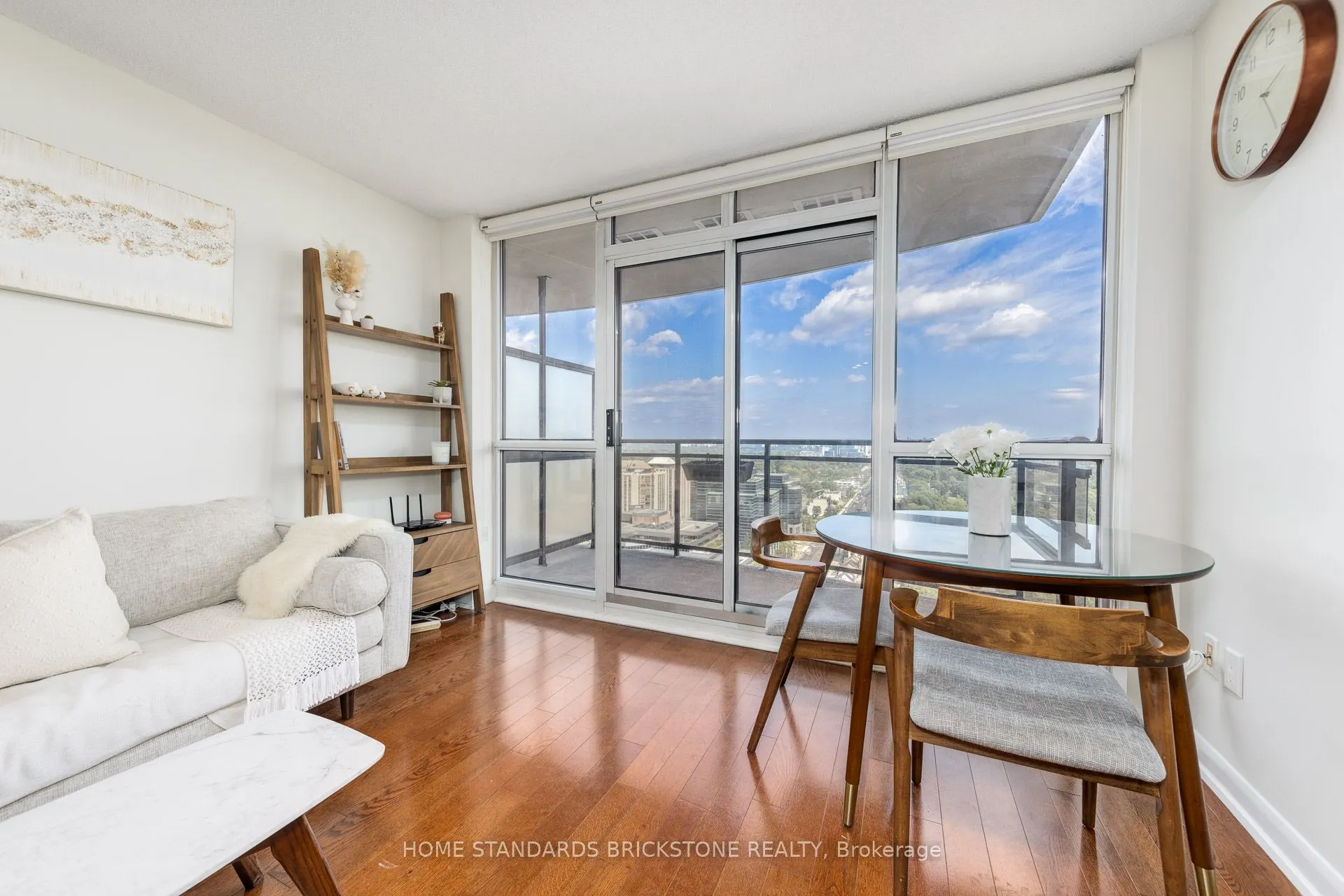 33 Sheppard Avenue E, #2712