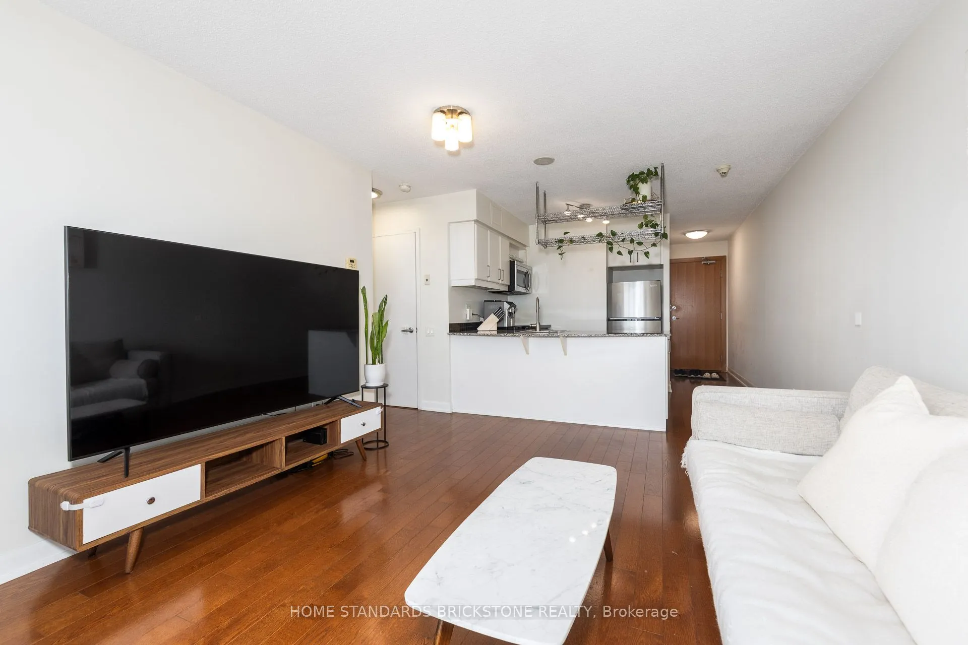 33 Sheppard Avenue E, #2712