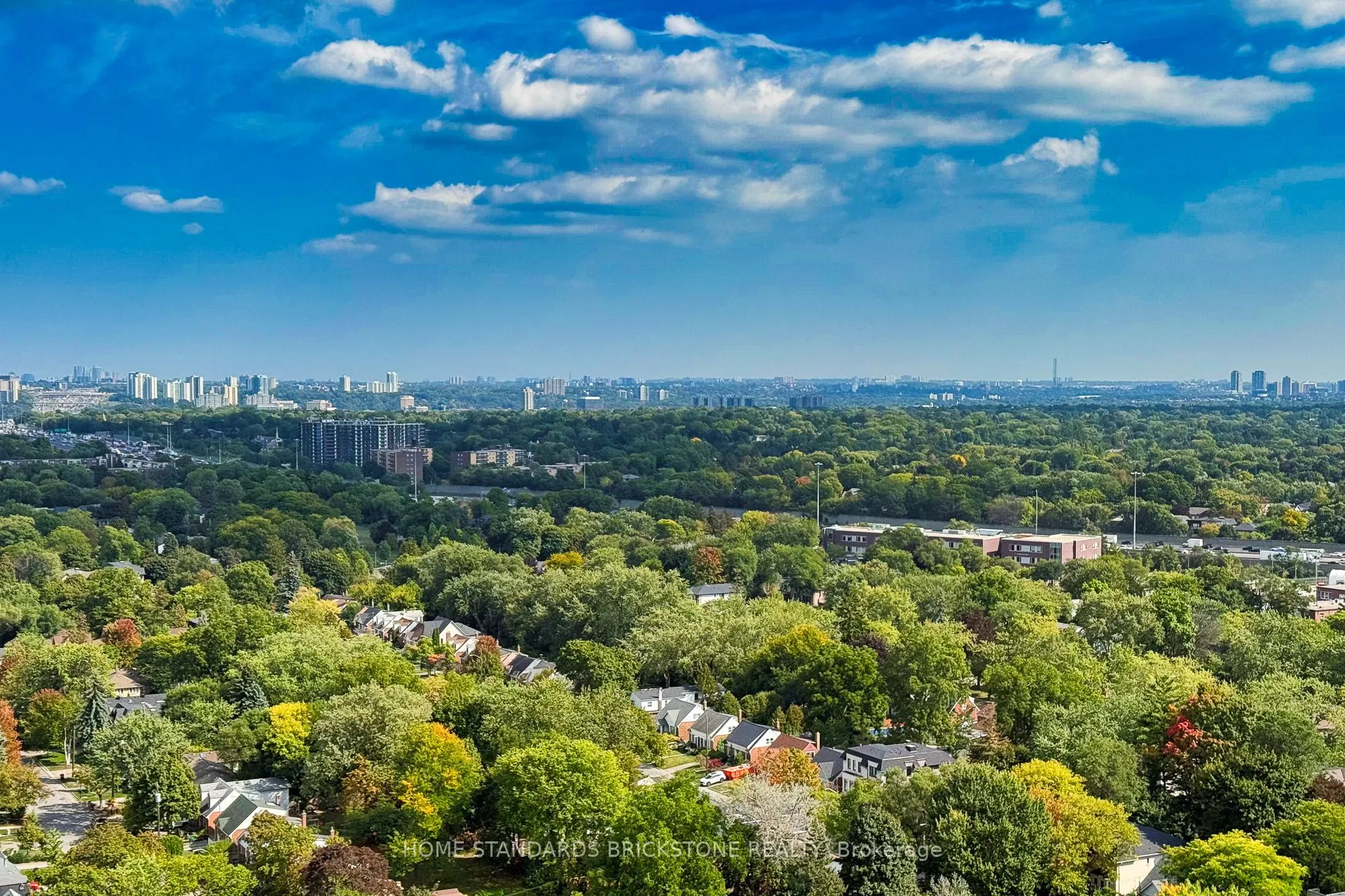 33 Sheppard Avenue E, #2712