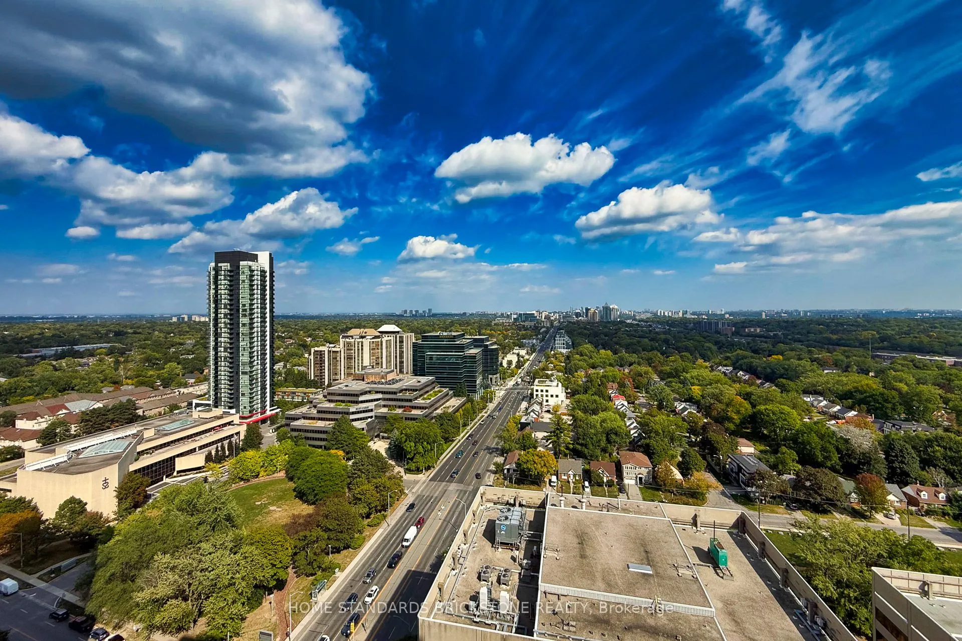 33 Sheppard Avenue E, #2712