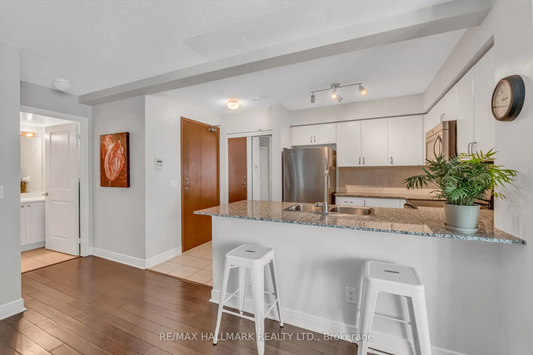 35 Bales Avenue, #1216