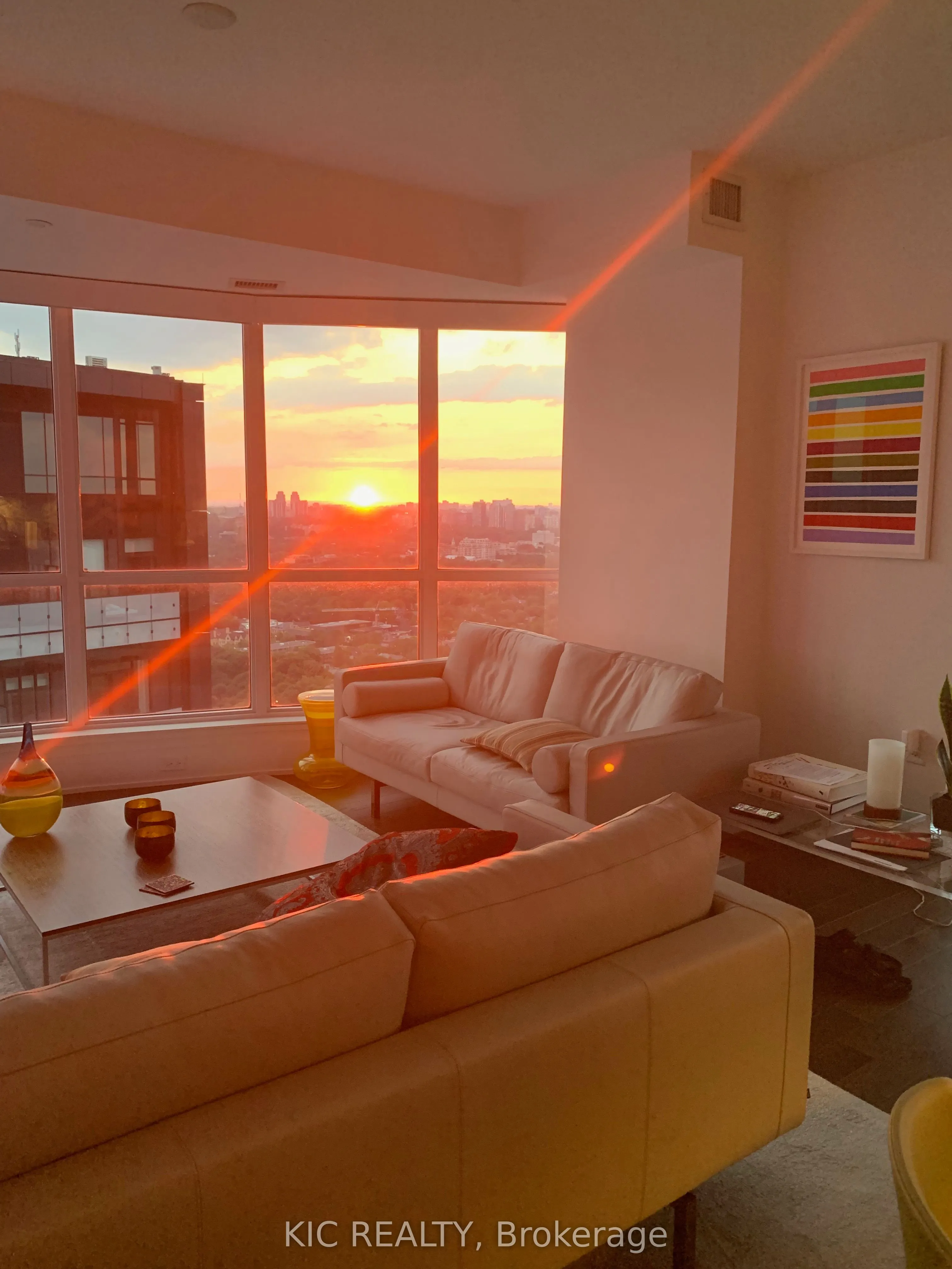 585 Bloor Street E, #3923