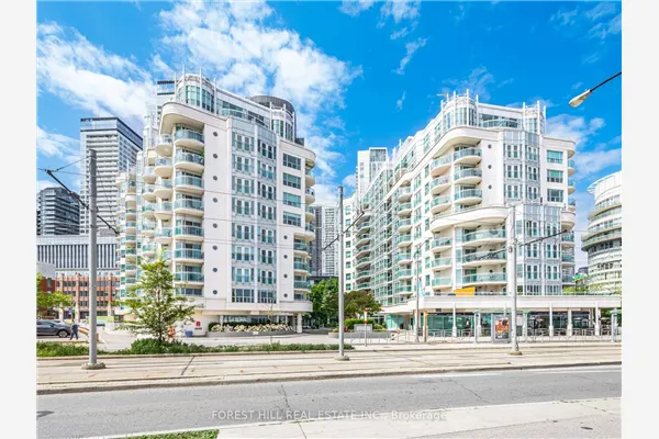 600 Queens Quay W #606