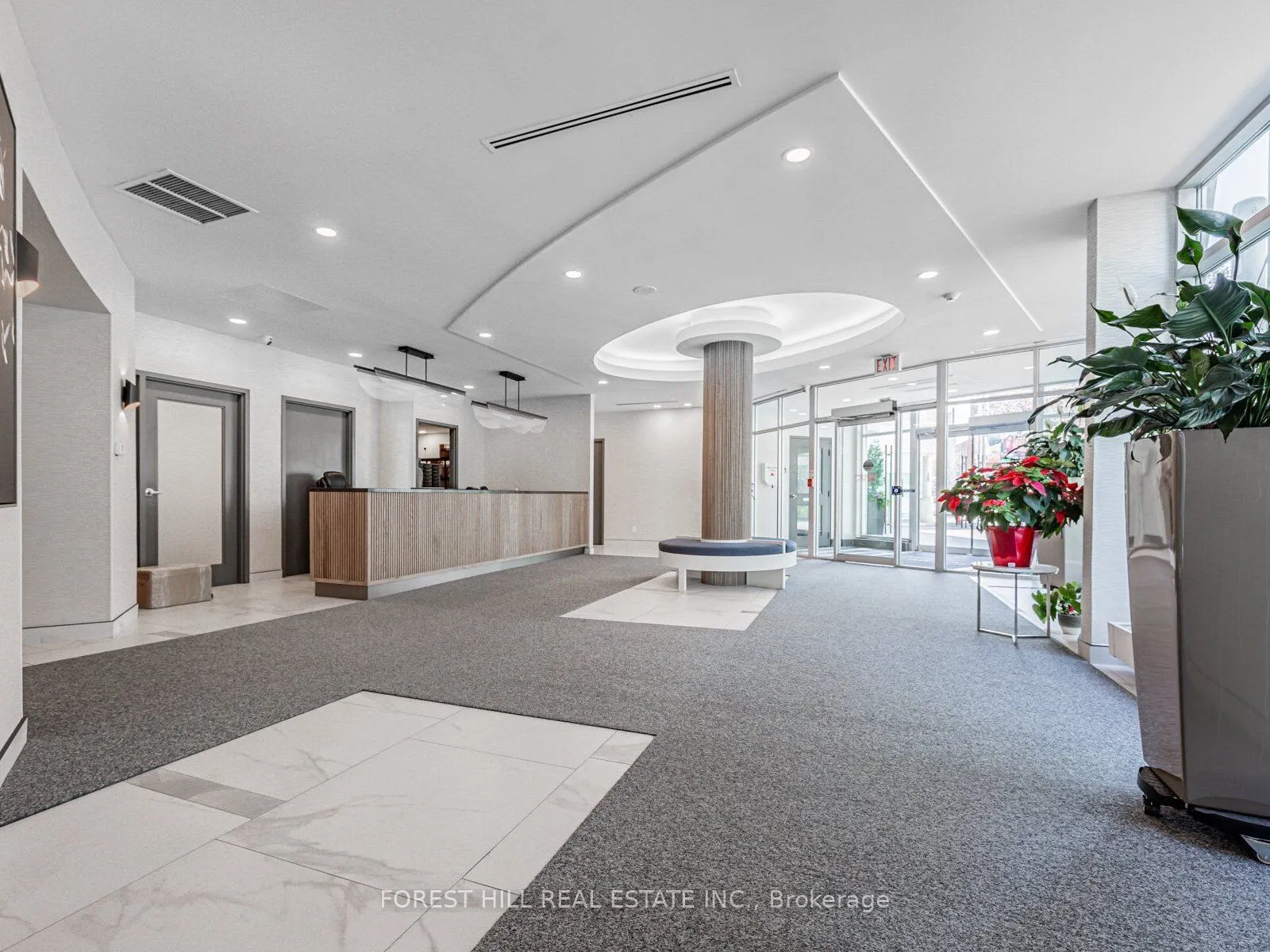 600 Queens Quay W, #606