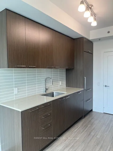310 Tweedsmuir Avenue, #2206