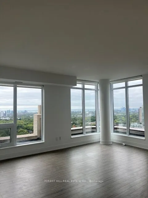 310 Tweedsmuir Avenue, #2206