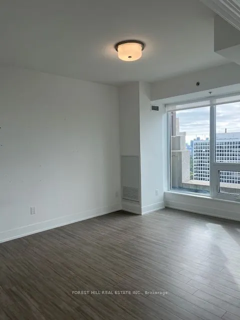 310 Tweedsmuir Avenue, #2206