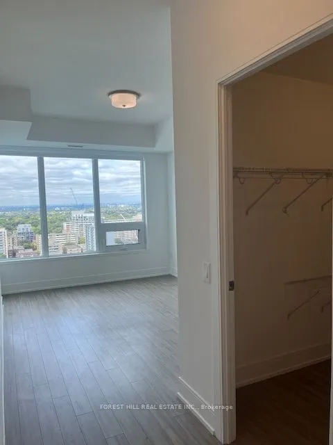 310 Tweedsmuir Avenue, #2206