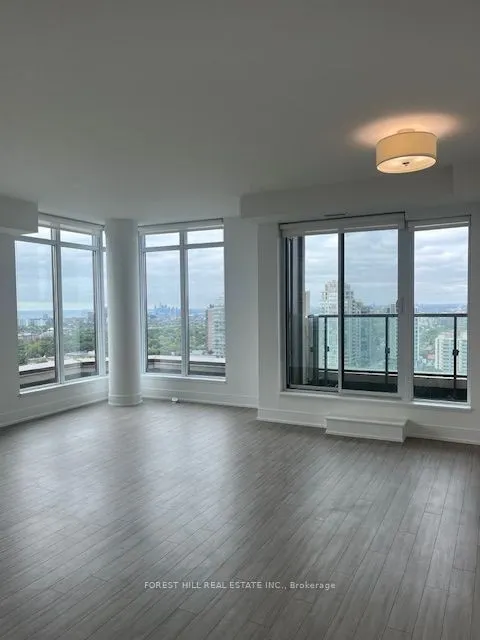 310 Tweedsmuir Avenue, #2206
