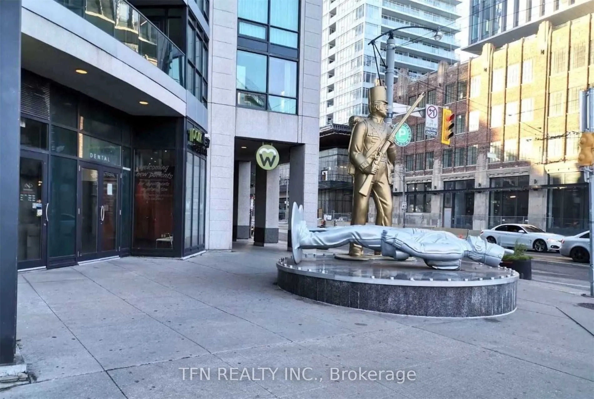 600 Fleet Street, #2906