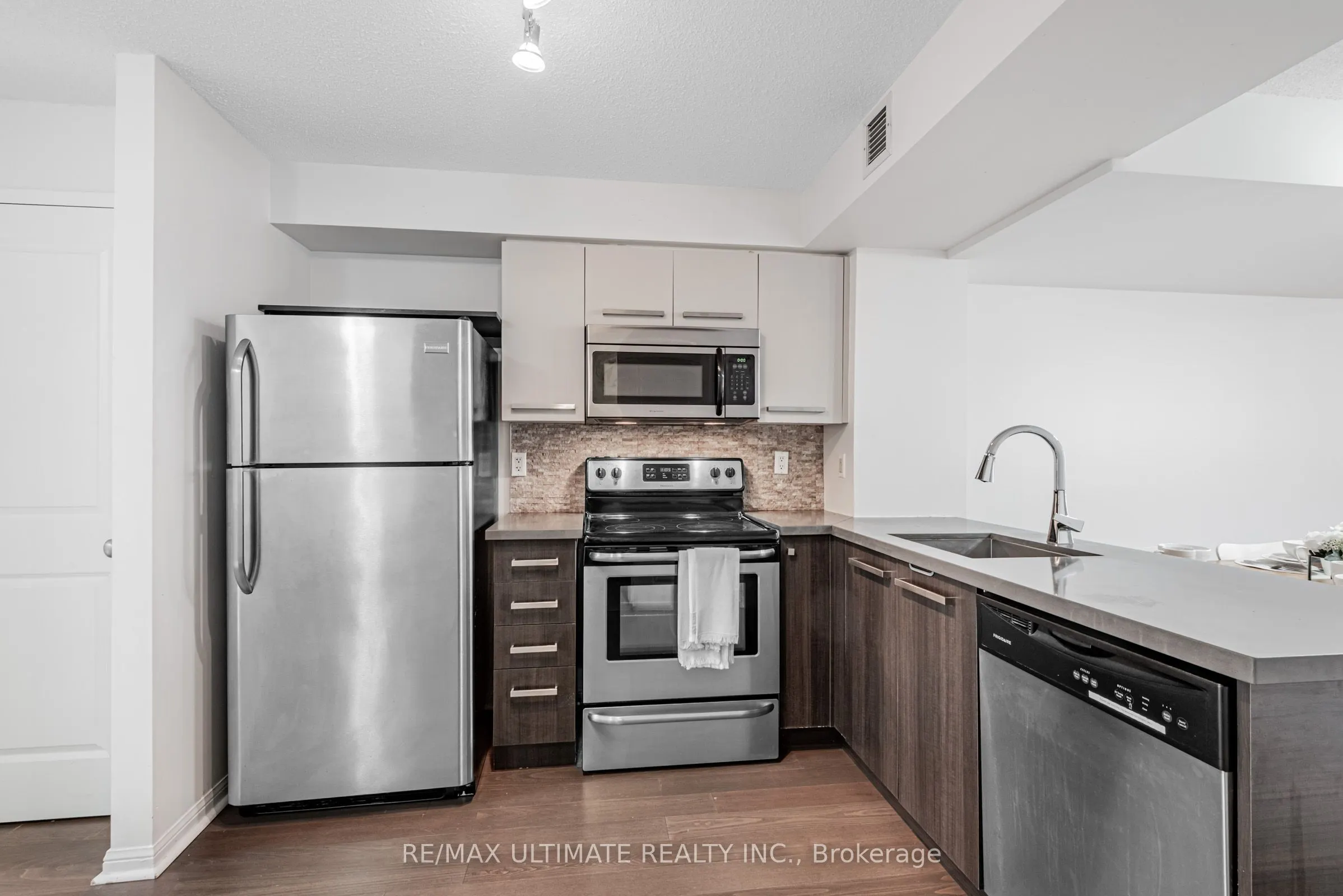 11 St Joseph Street, #311