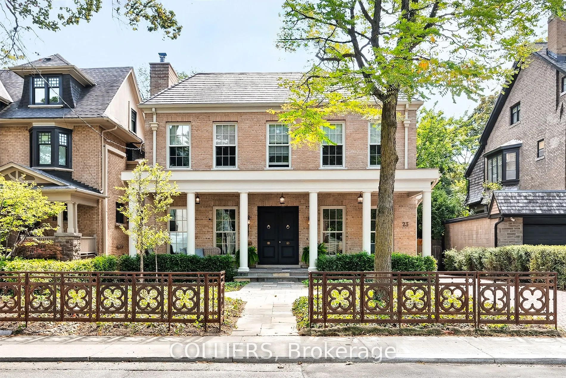 23 Lytton Boulevard