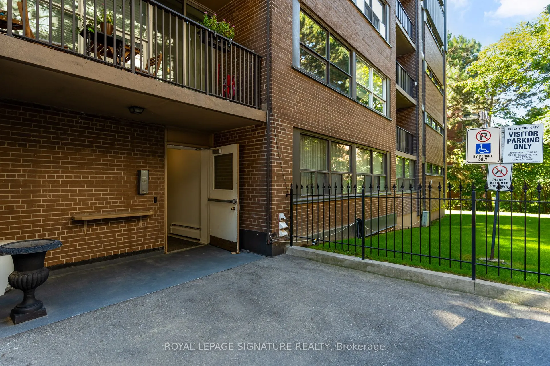 60 Montclair Avenue, #401