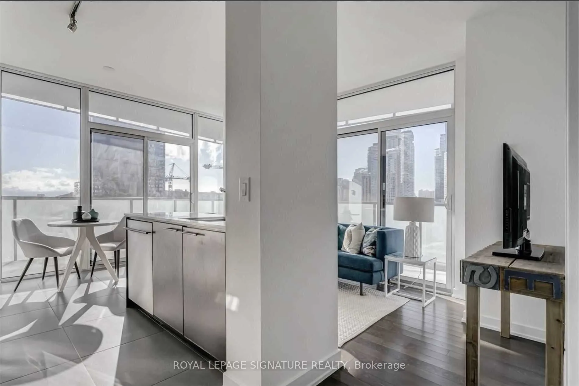 1 Market Street, #1113