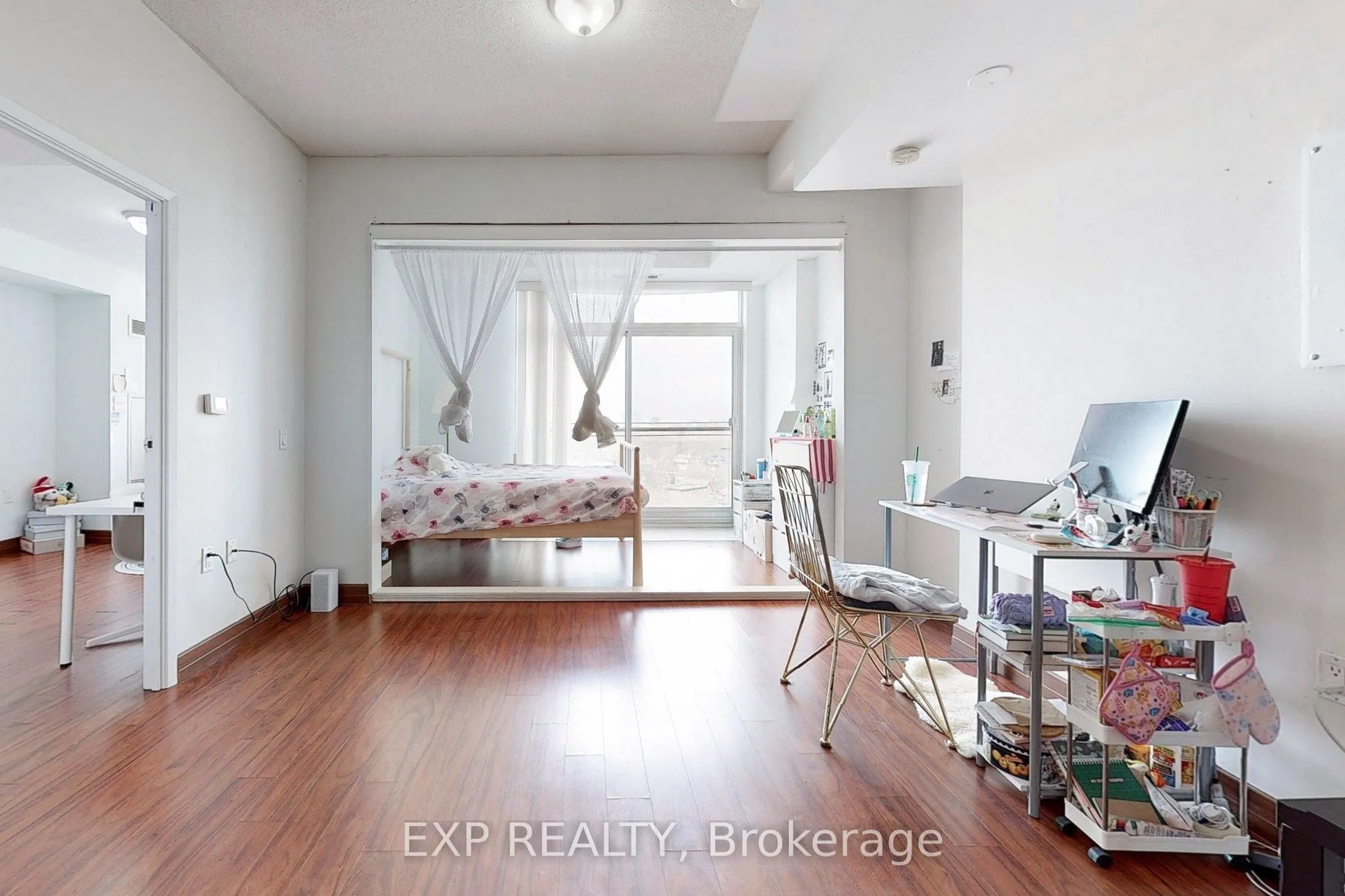 15 Maplewood Avenue, #PH6