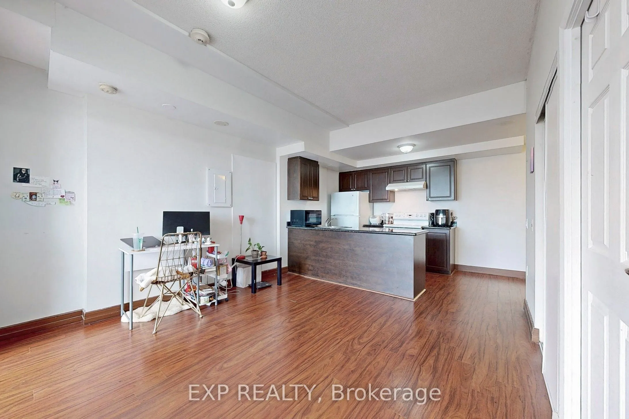 15 Maplewood Avenue, #PH6