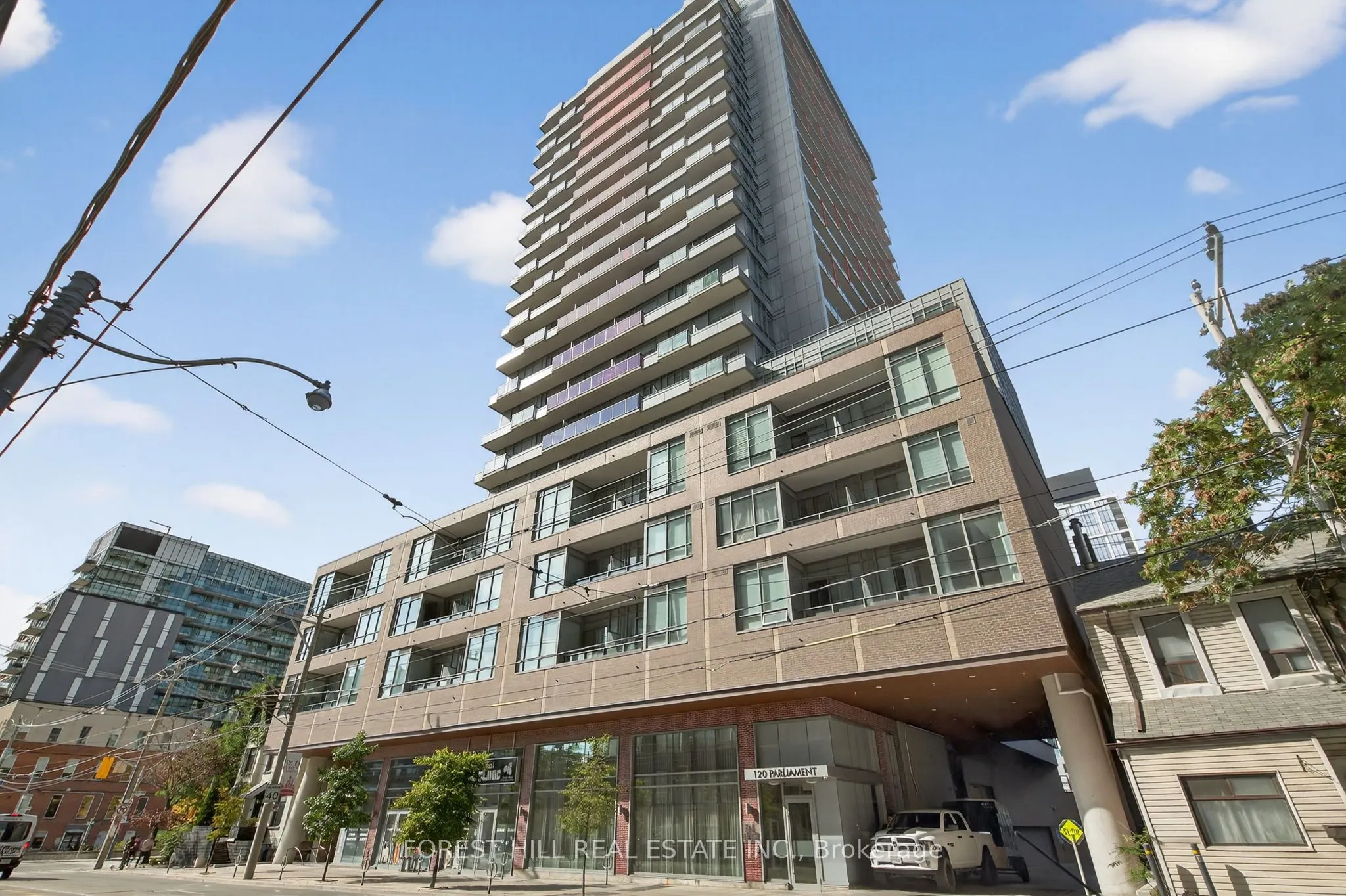 120 Parliament Street, #1211